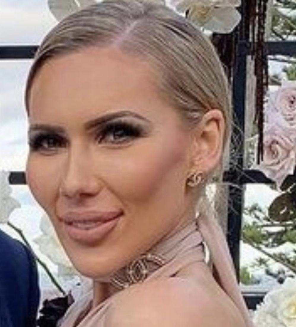 Sara Douna's profile